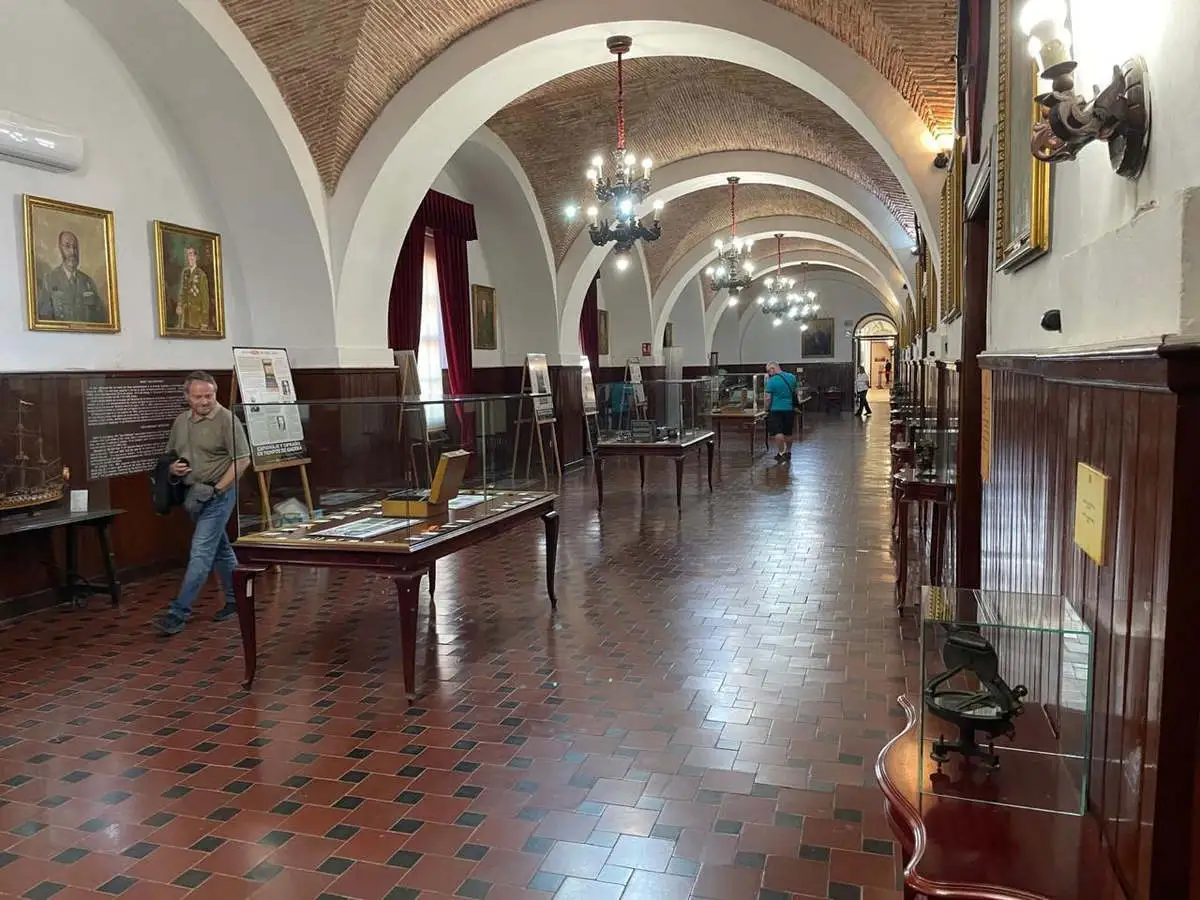 Exposiciones que convierten la criptografía en una experiencia visual