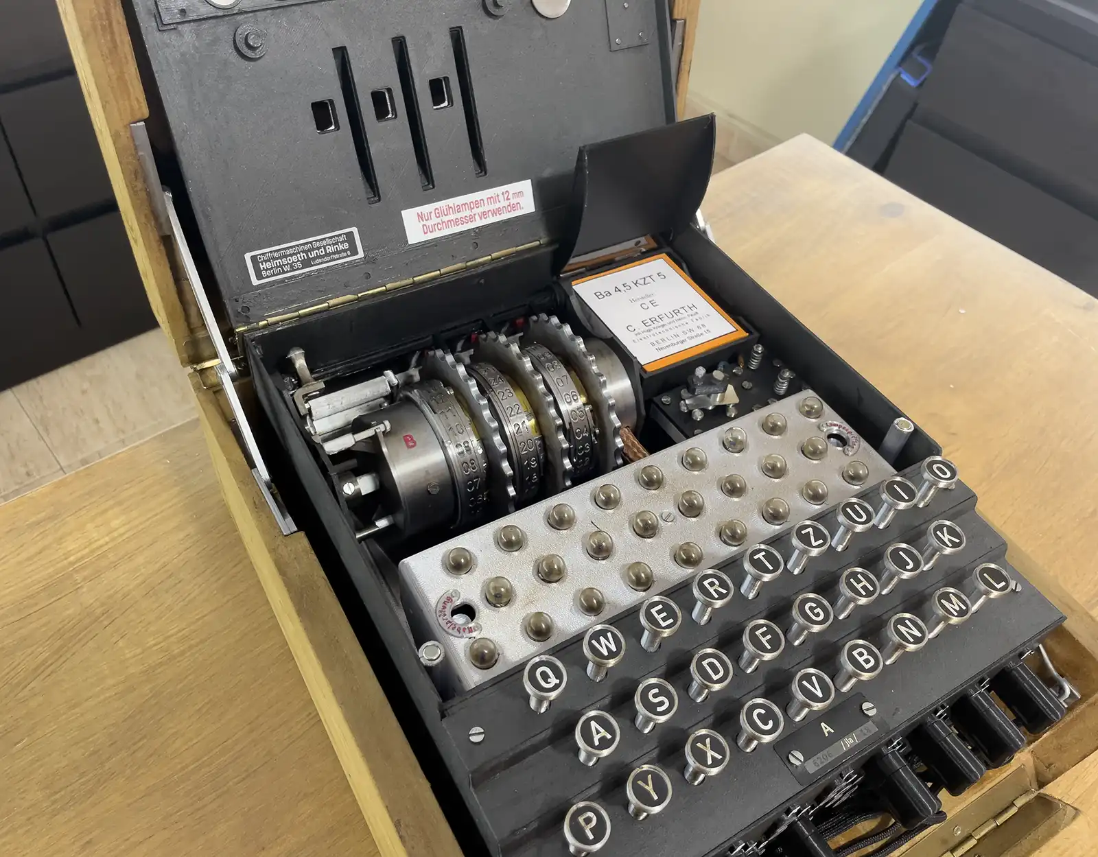 Enigma I · Edición Museo